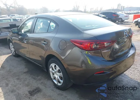 2017 Mazda Mazda3 Sport z USA, uszkodzony, nr VIN 3MZBN1U74HM145281